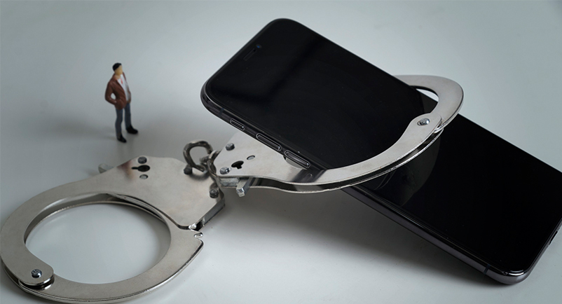 广州刑事辩护律师为党某闯涉嫌侵犯公民个人信息罪出具不予批准逮捕法律意见书，成功取保候审